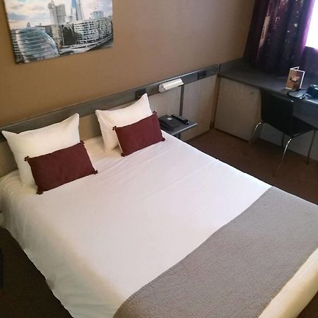 Hotel Gratte-Ciel Ariana Villeurbanne Buitenkant foto