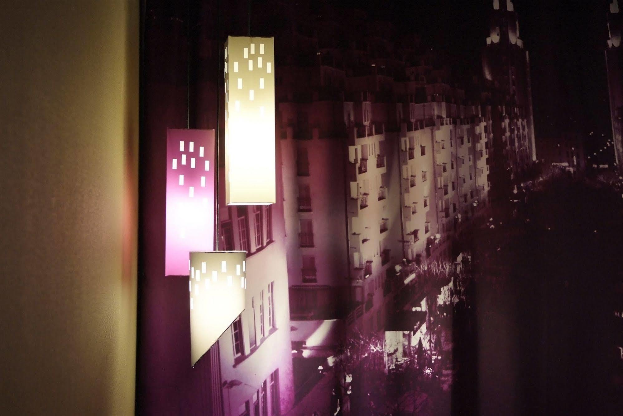 Hotel Gratte-Ciel Ariana Villeurbanne Buitenkant foto